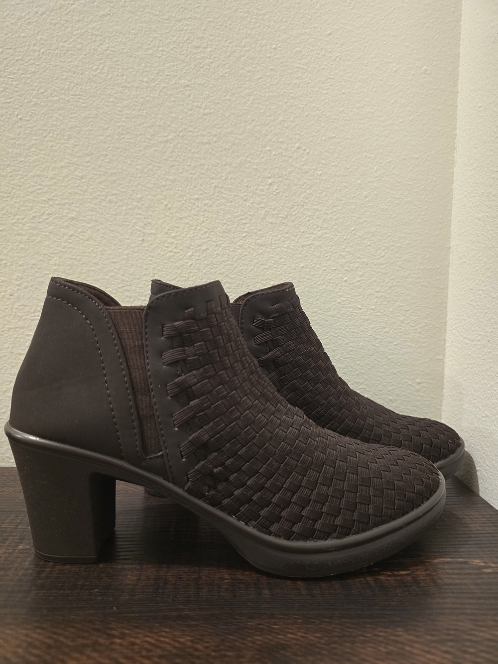 Steven by Steve Madden Enda Brown Woven Ankle Boots Block Heel Women 8.5